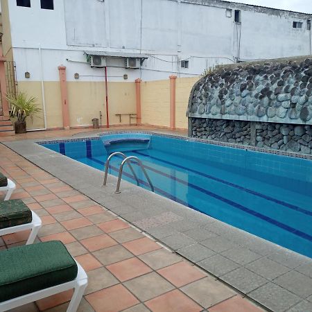 Hotel Palmeras Galapagos Puerto Ayora  Zewnętrze zdjęcie