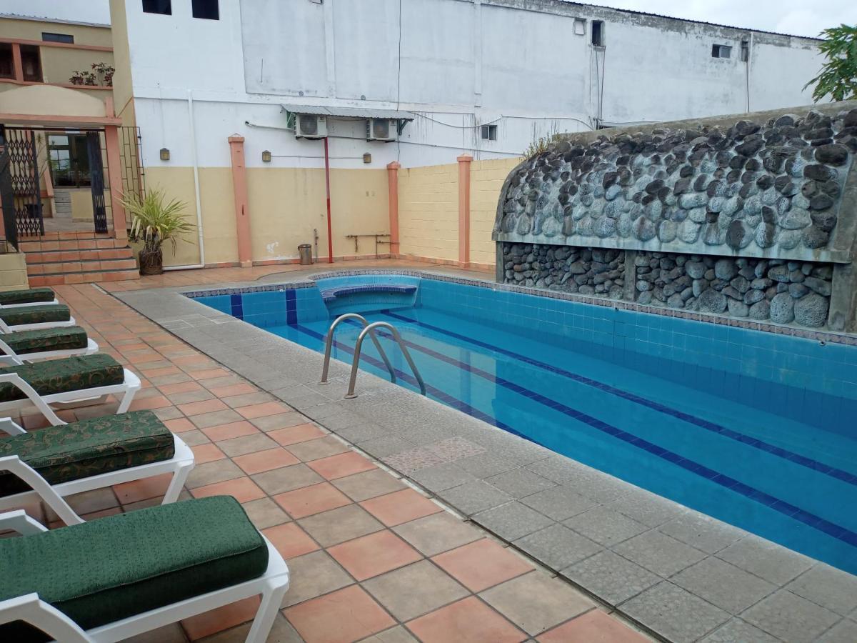 Hotel Palmeras Galapagos Puerto Ayora  Zewnętrze zdjęcie