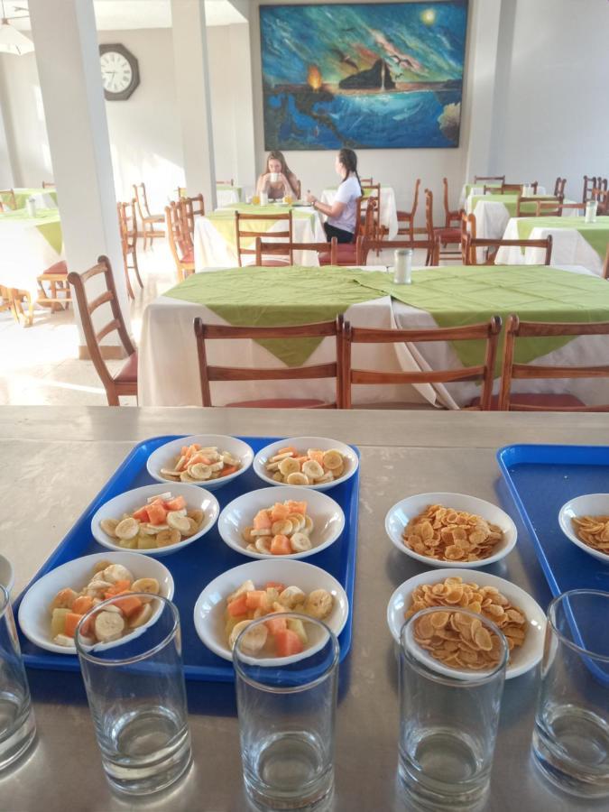 Hotel Palmeras Galapagos Puerto Ayora  Zewnętrze zdjęcie