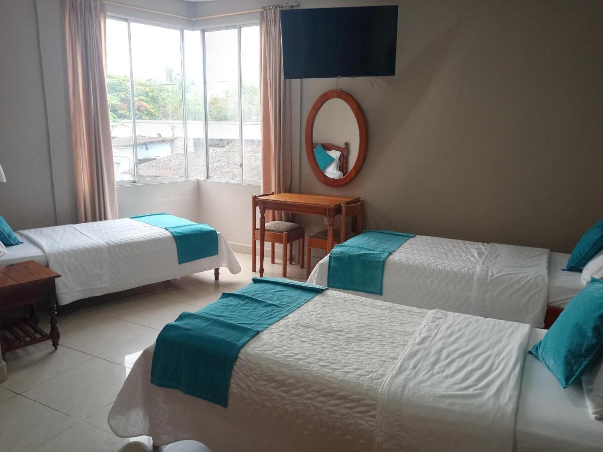 Hotel Palmeras Galapagos Puerto Ayora  Zewnętrze zdjęcie