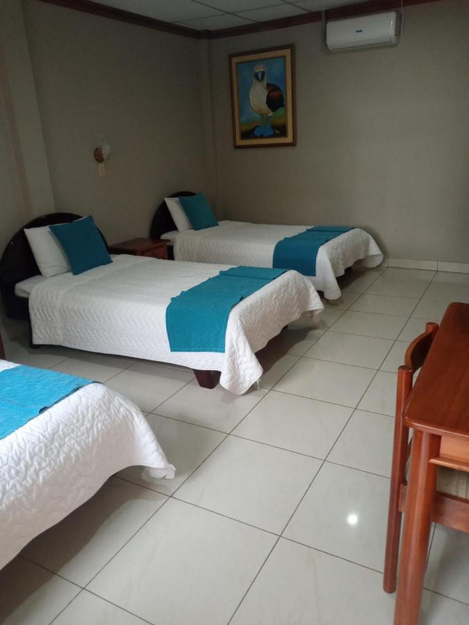 Hotel Palmeras Galapagos Puerto Ayora  Zewnętrze zdjęcie